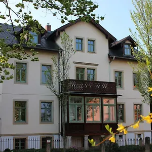 Apartment Stilvolle Am Großen Garten, Dresden